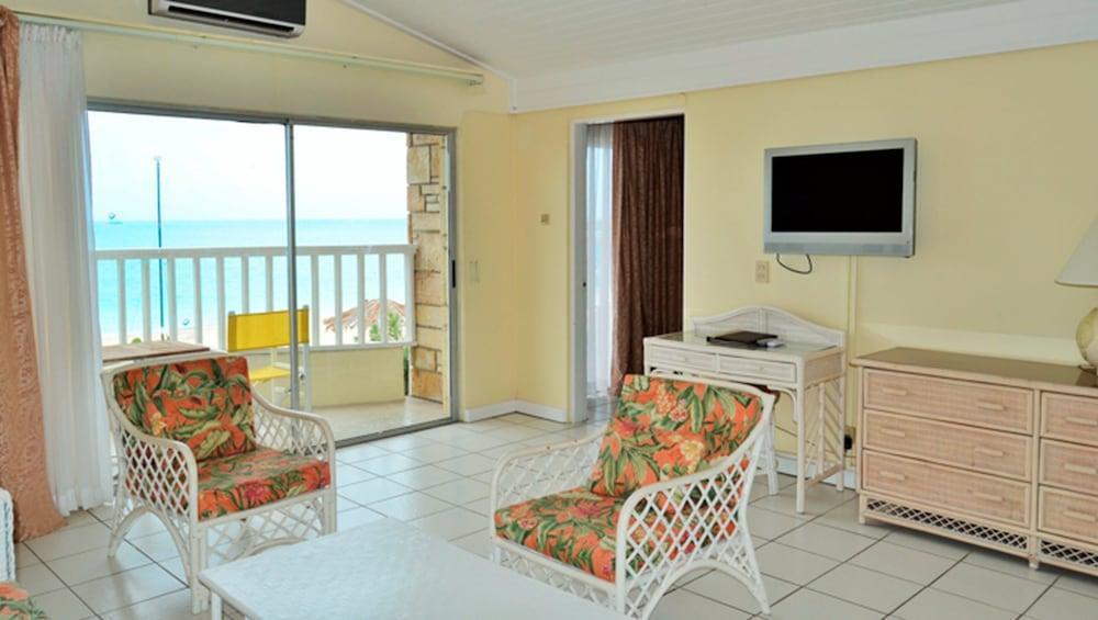 Starfish Halcyon Cove Hotel Dickenson Bay Екстериор снимка