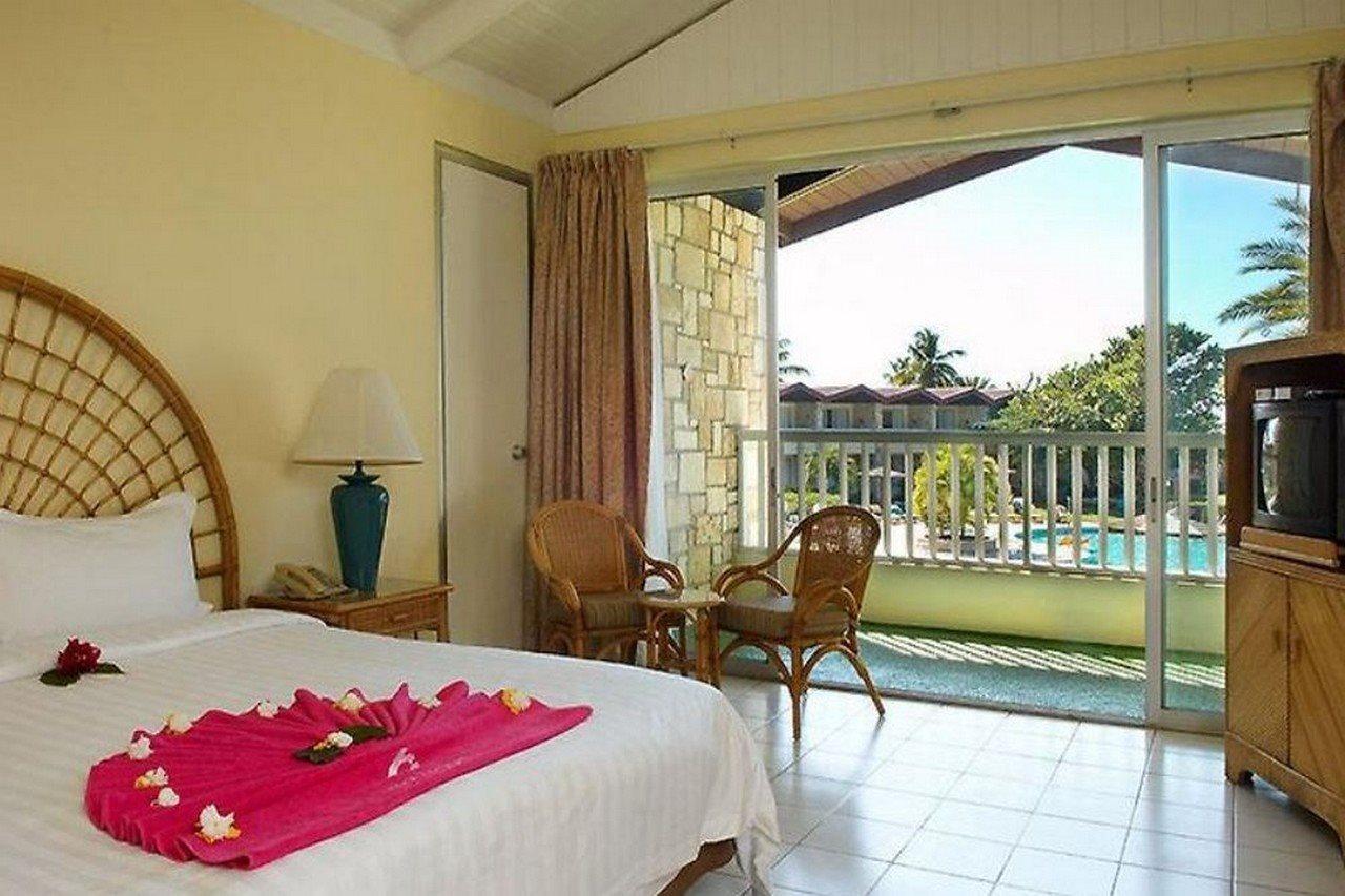 Starfish Halcyon Cove Hotel Dickenson Bay Екстериор снимка