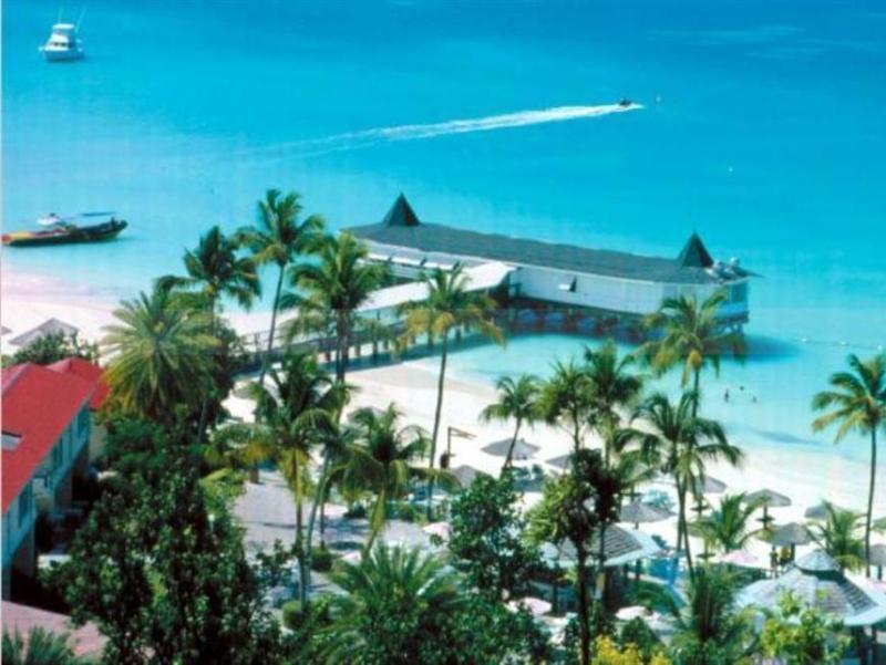 Starfish Halcyon Cove Hotel Dickenson Bay Екстериор снимка