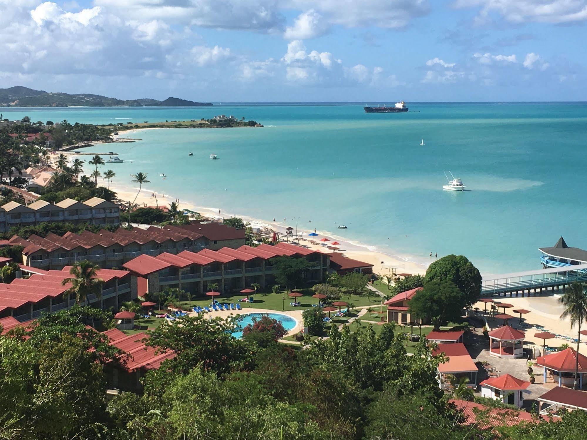 Starfish Halcyon Cove Hotel Dickenson Bay Екстериор снимка