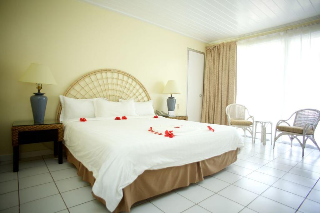 Starfish Halcyon Cove Hotel Dickenson Bay Екстериор снимка