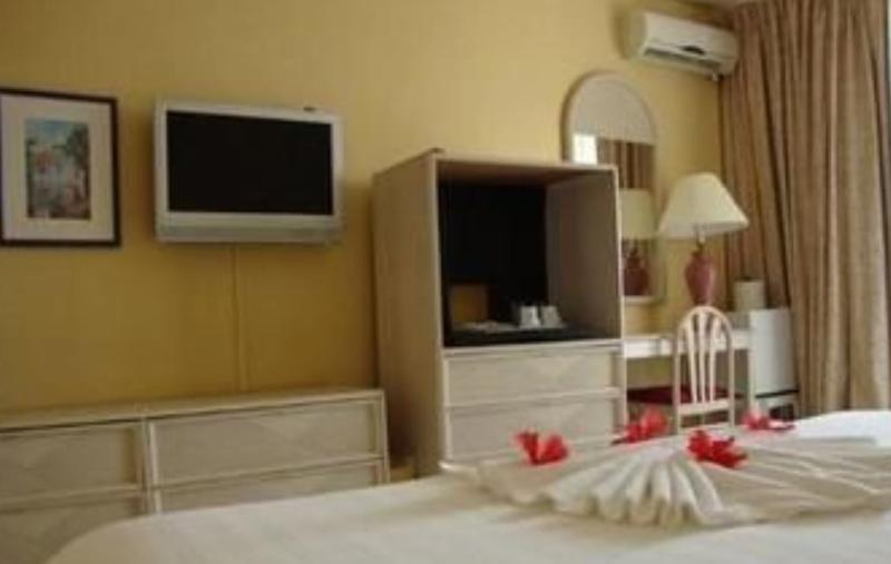 Starfish Halcyon Cove Hotel Dickenson Bay Екстериор снимка